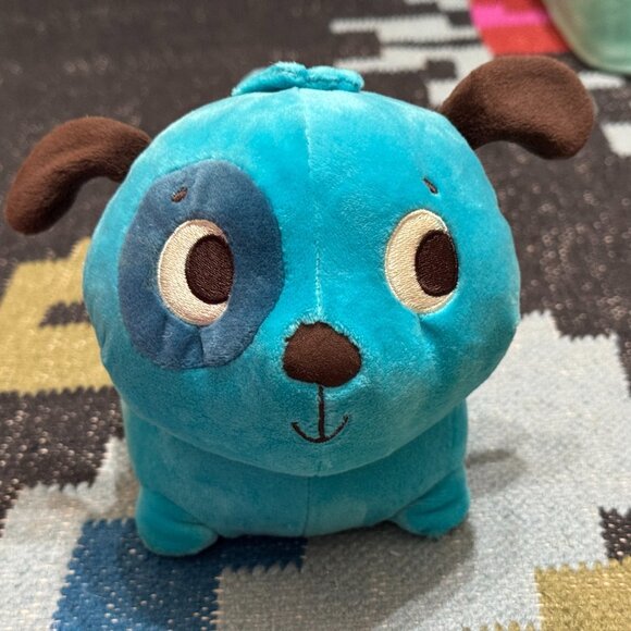 B. Toys Wobble 'n Go Woofer Interactive Animated Plush Toy, Blue Dog - Picture 2 of 16